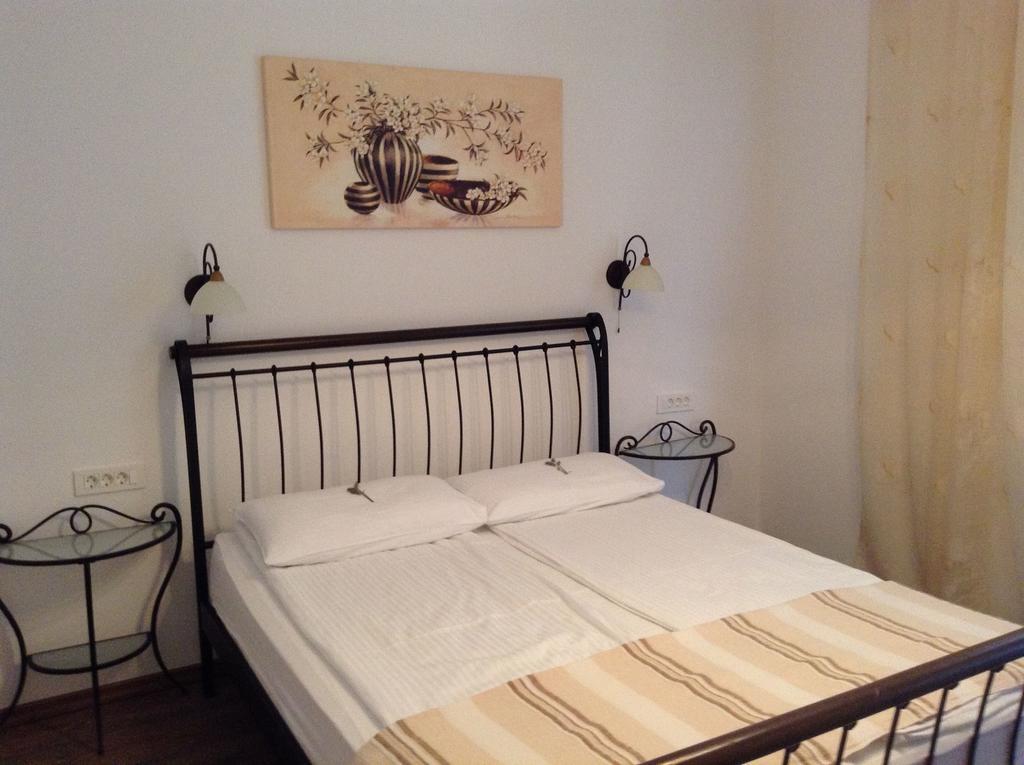 Oksana Apartament Mimice