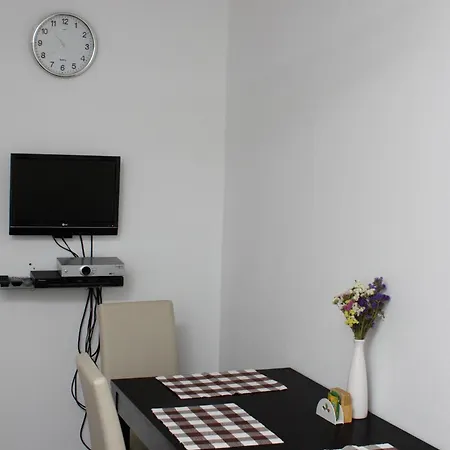Apartments Vila Oksana Mimice Room photo